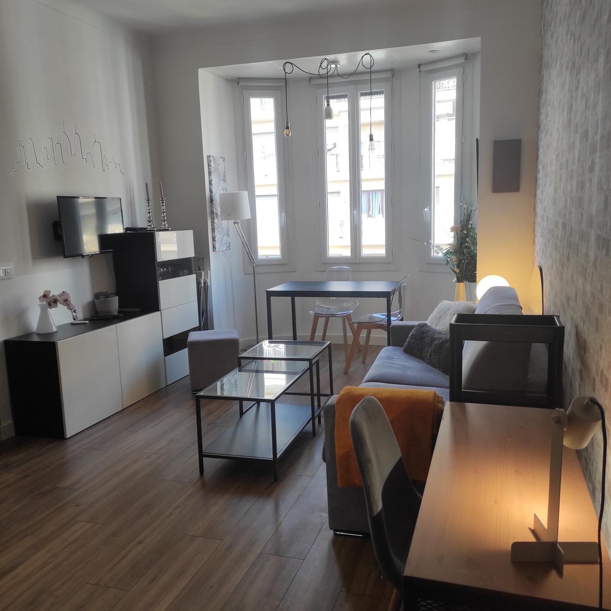 Grand Studio Confortable Au Coeur De Ницца Экстерьер фото